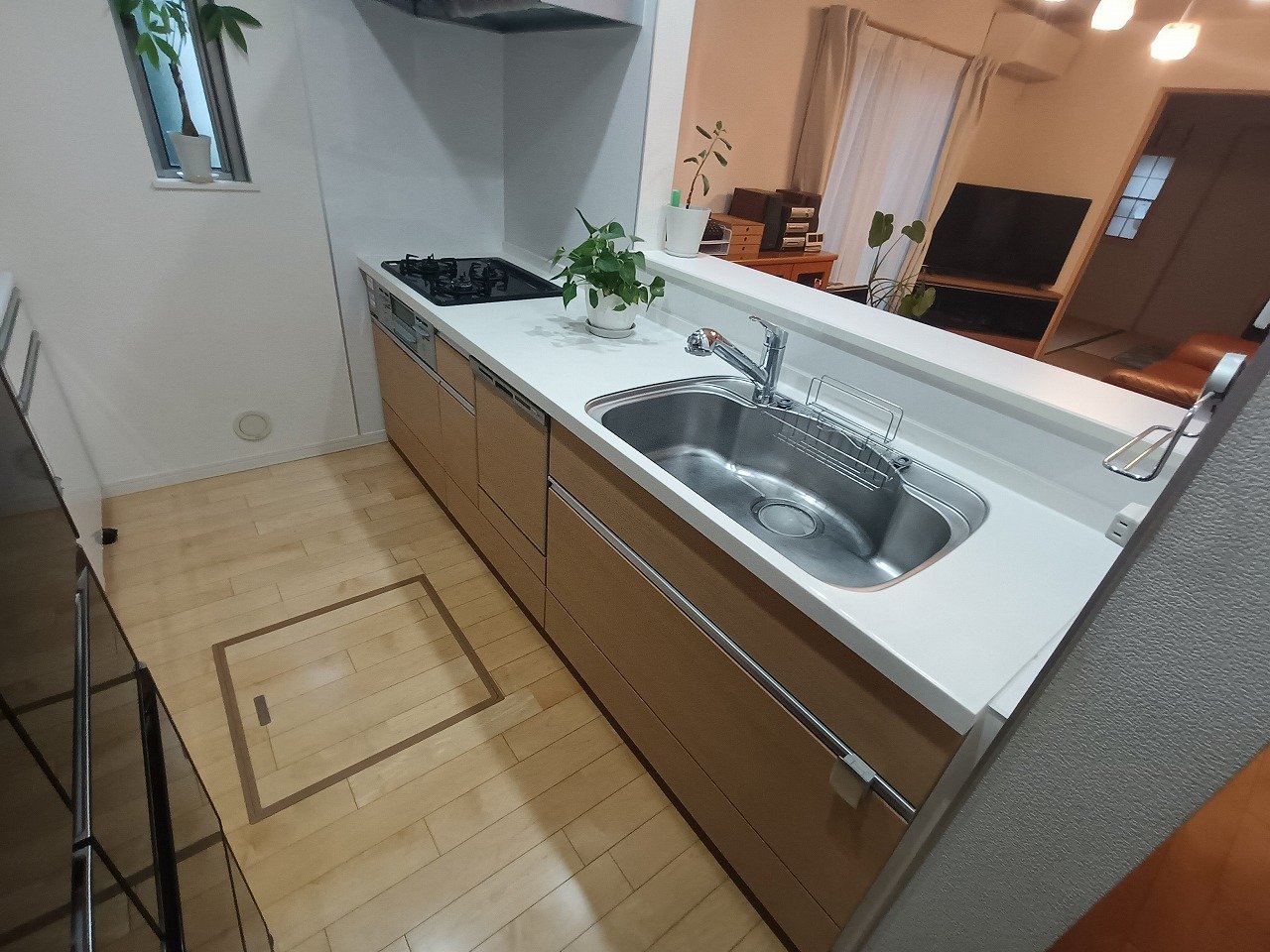 光あふれるキッチンで家事がもっと楽しく♪