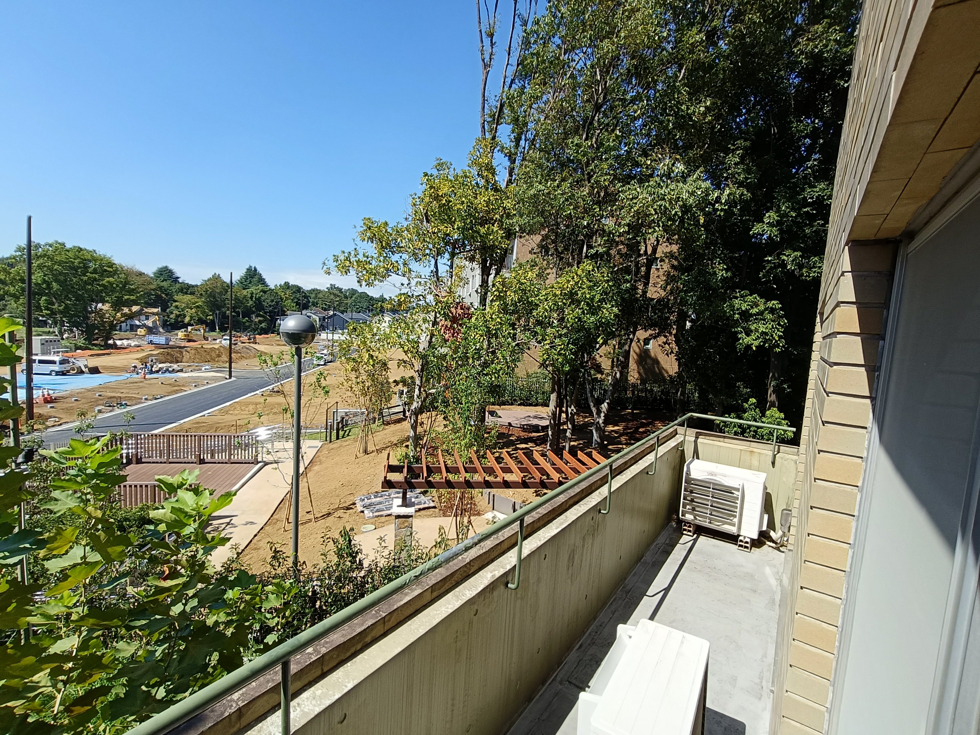 南向きのバルコニーは日当たり良好◎