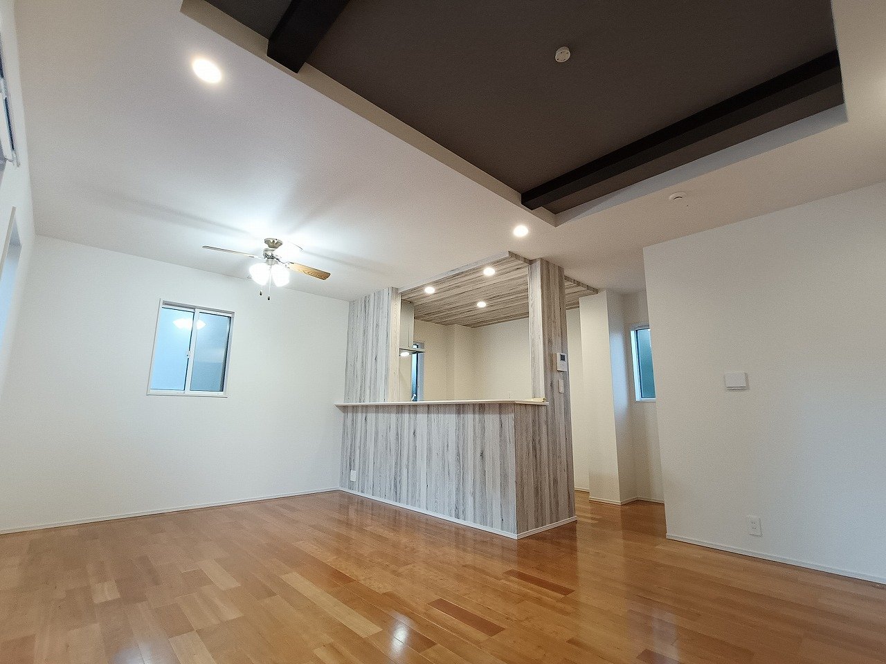 光とぬくもりが調和するくつろぎの空間♪