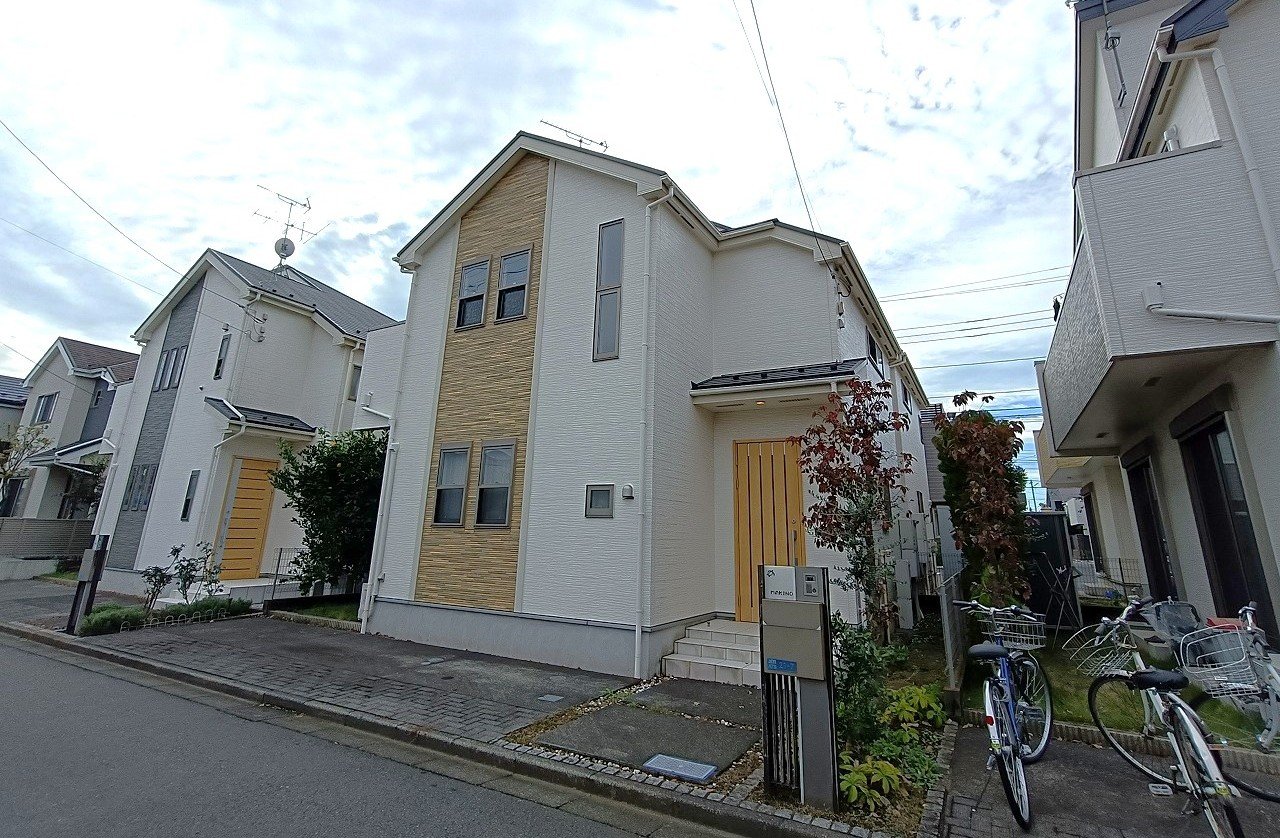 三鷹市上連雀8丁目中古一戸建て