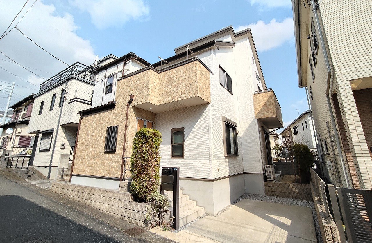 富士見市関沢2丁目中古一戸建て